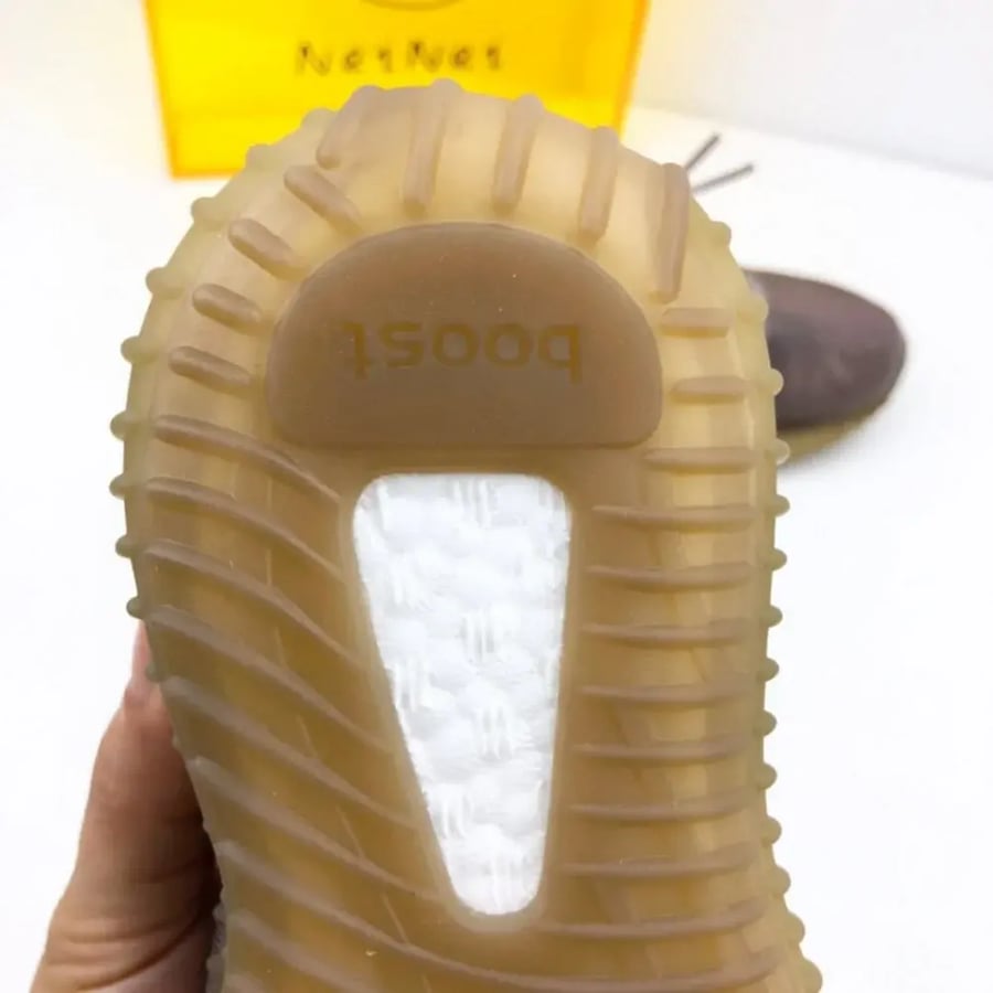 Yeezy Boost 350 V2 "Mono Mist Kids اطفال