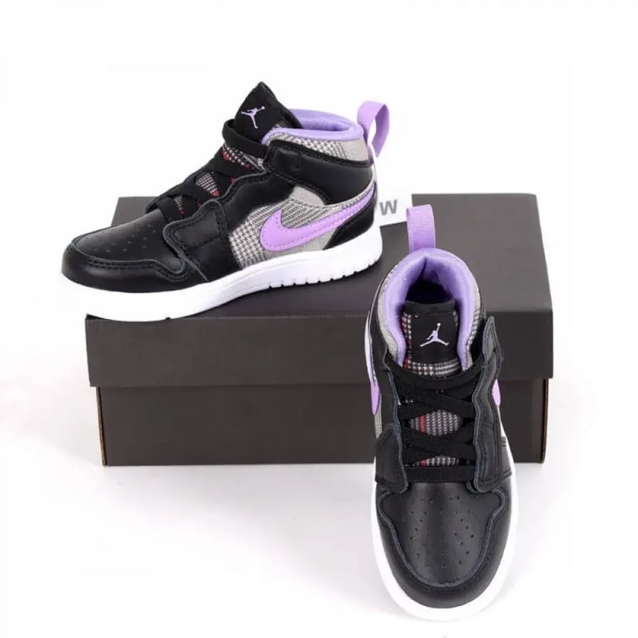 Nike Jordan 1 اطفال