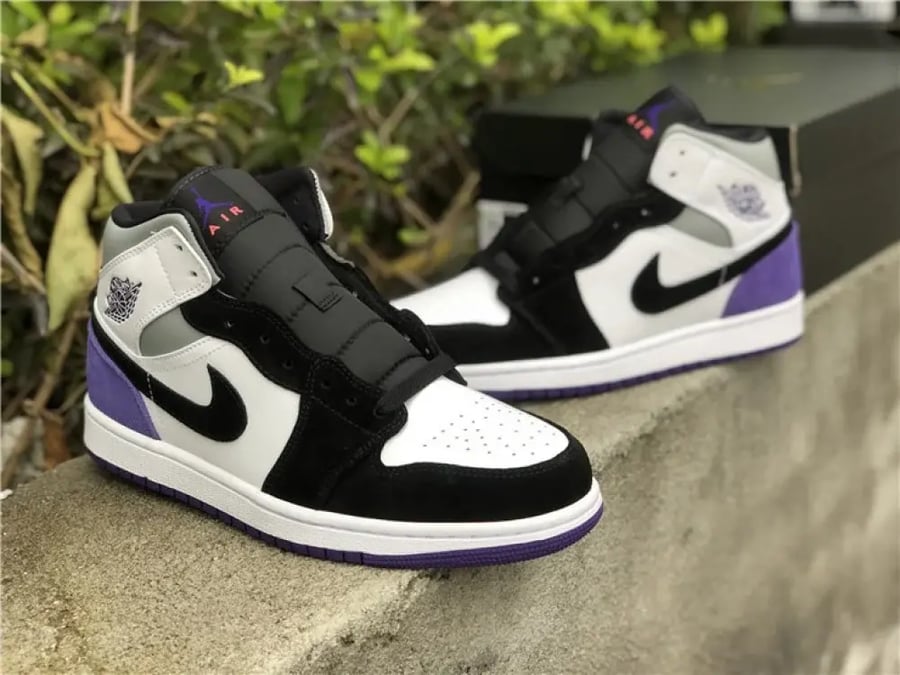 Air Jordan 1 Mid SE 'Varsity Purple'