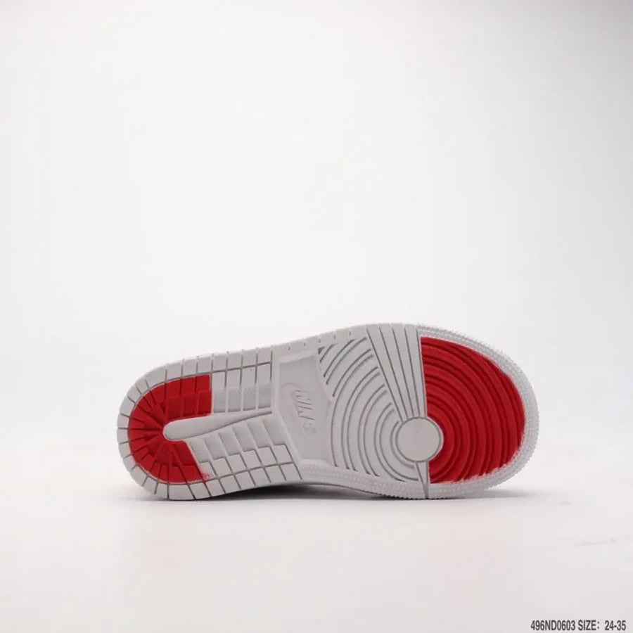 Nike Jordan 1 اطفال