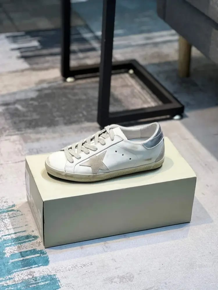 Golden Goose Superstar sneakers
