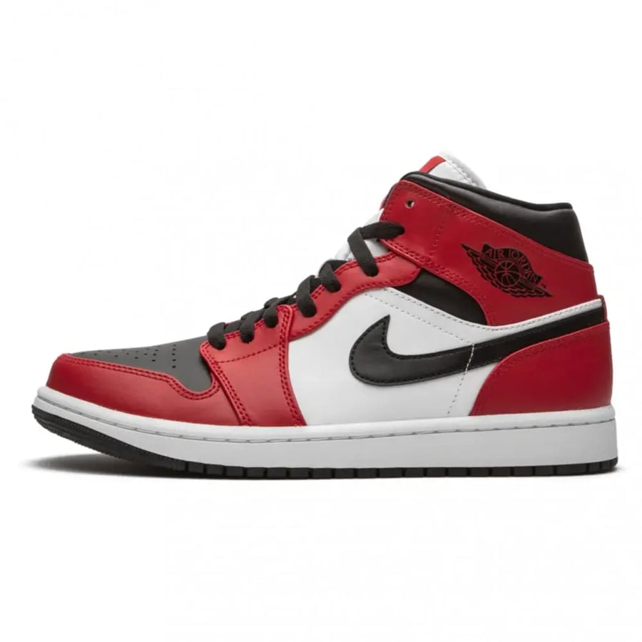 AIR JORDAN 1 MID "Chicago Black Toe"