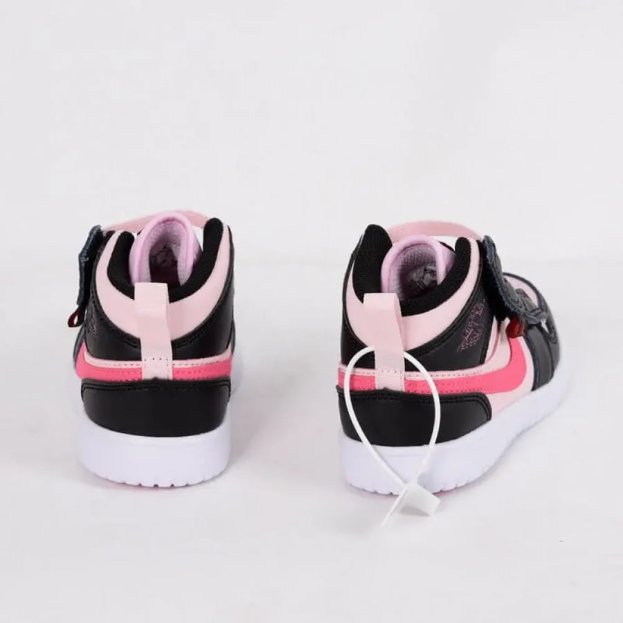 Nike Jordan 1 اطفال