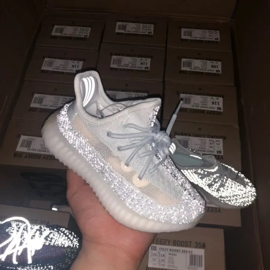 Yeezy Boost 350 V2 Kids اطفال