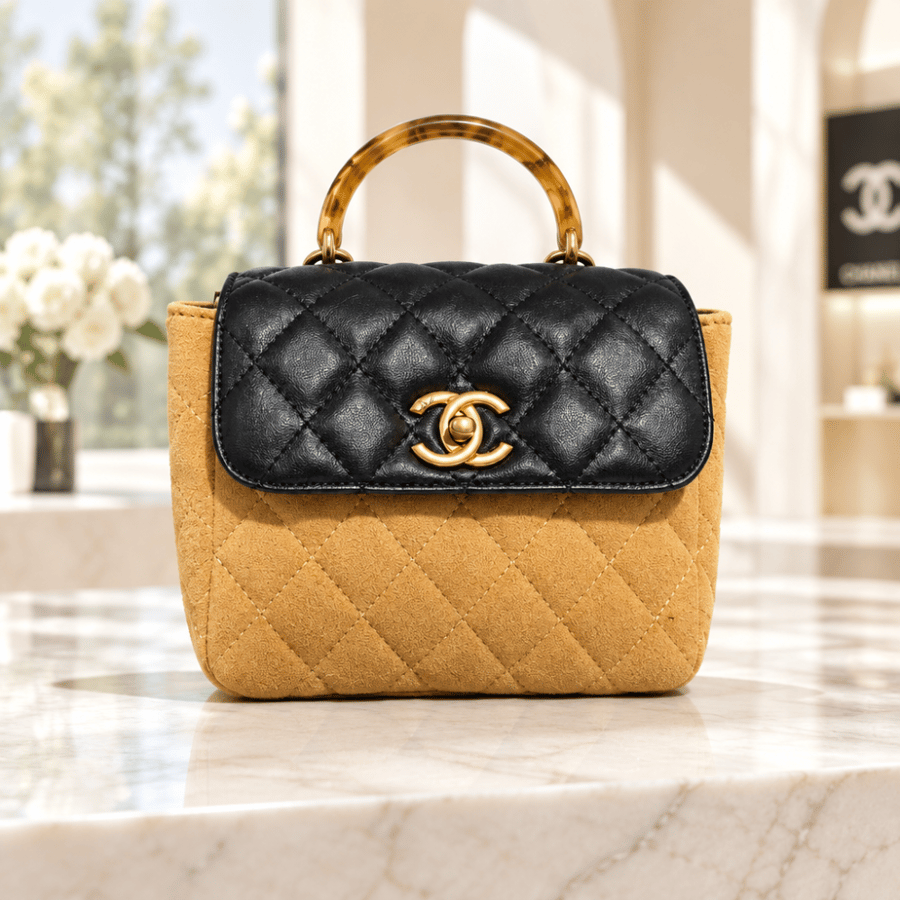 حقيبة يد نسائية Chanel - أسود وعسلي بمقبض سلحفاة