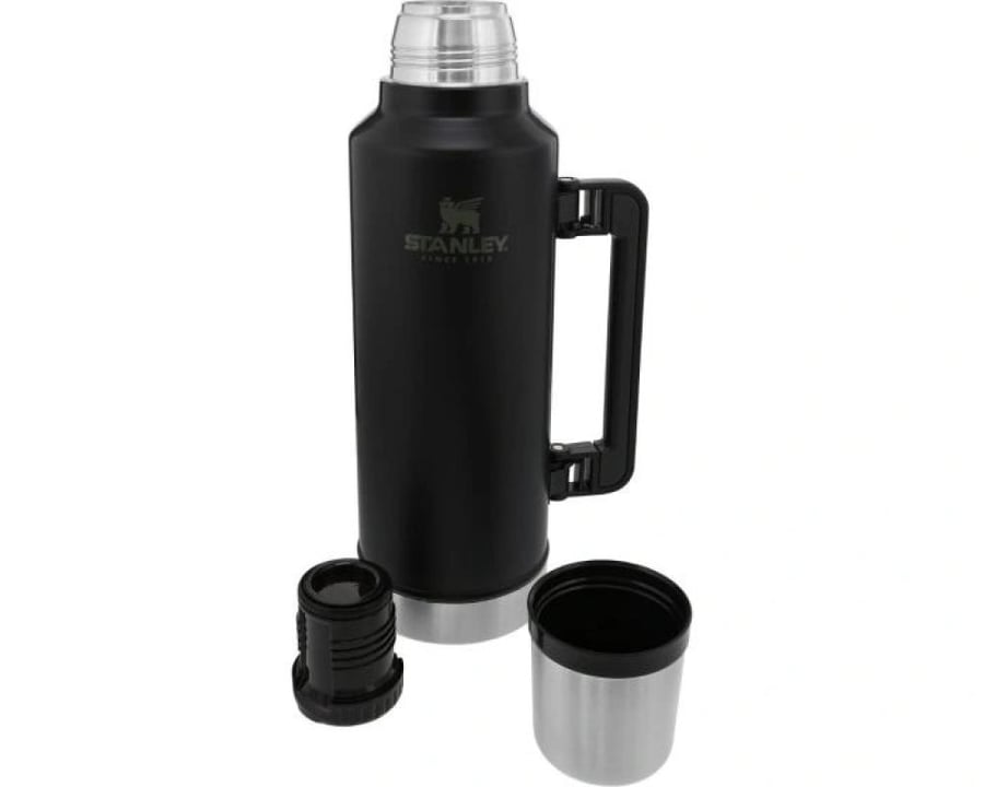 مطارة ستانلي حجم 1.9 لتر لون أسود من Stanley CLA 1.9L