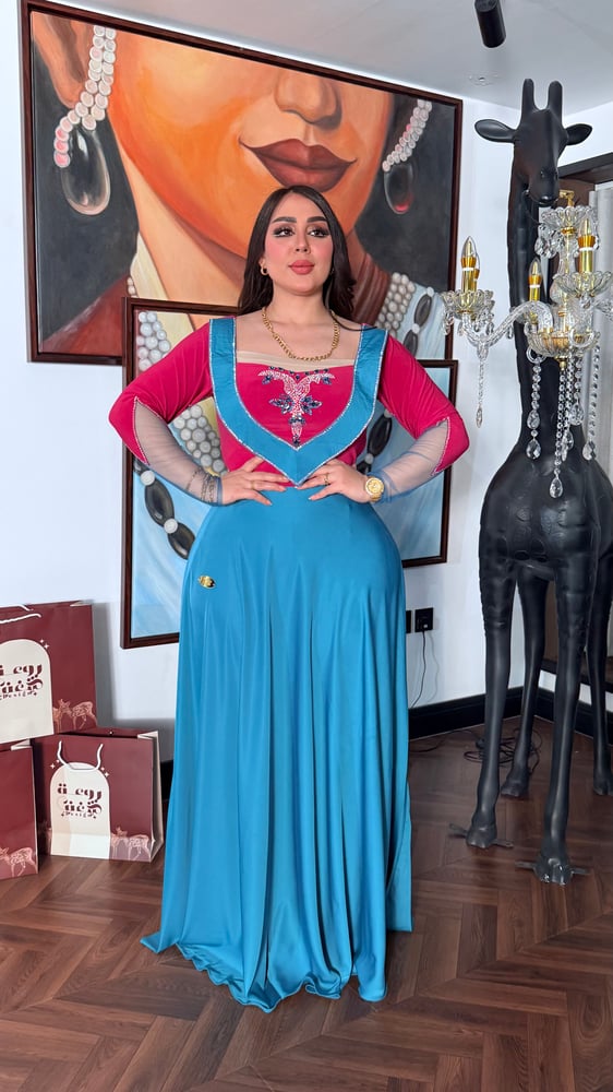 فستان كلوش