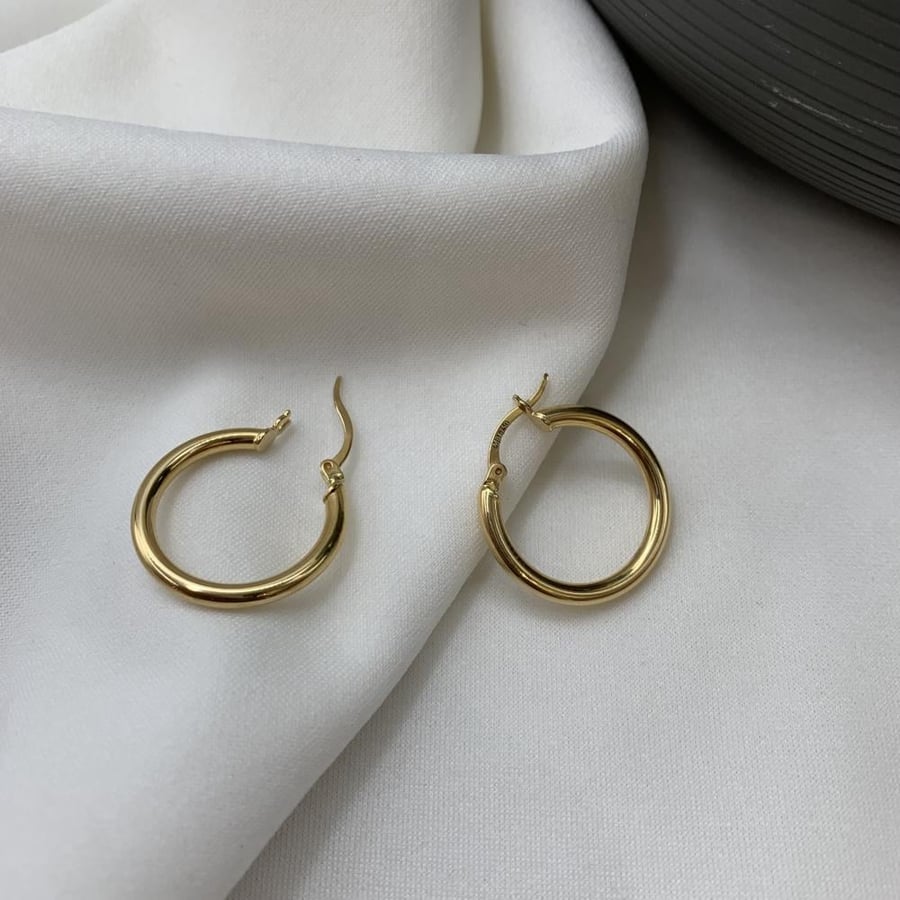 Italian ring 18 karat pure gold large size weight 2.6