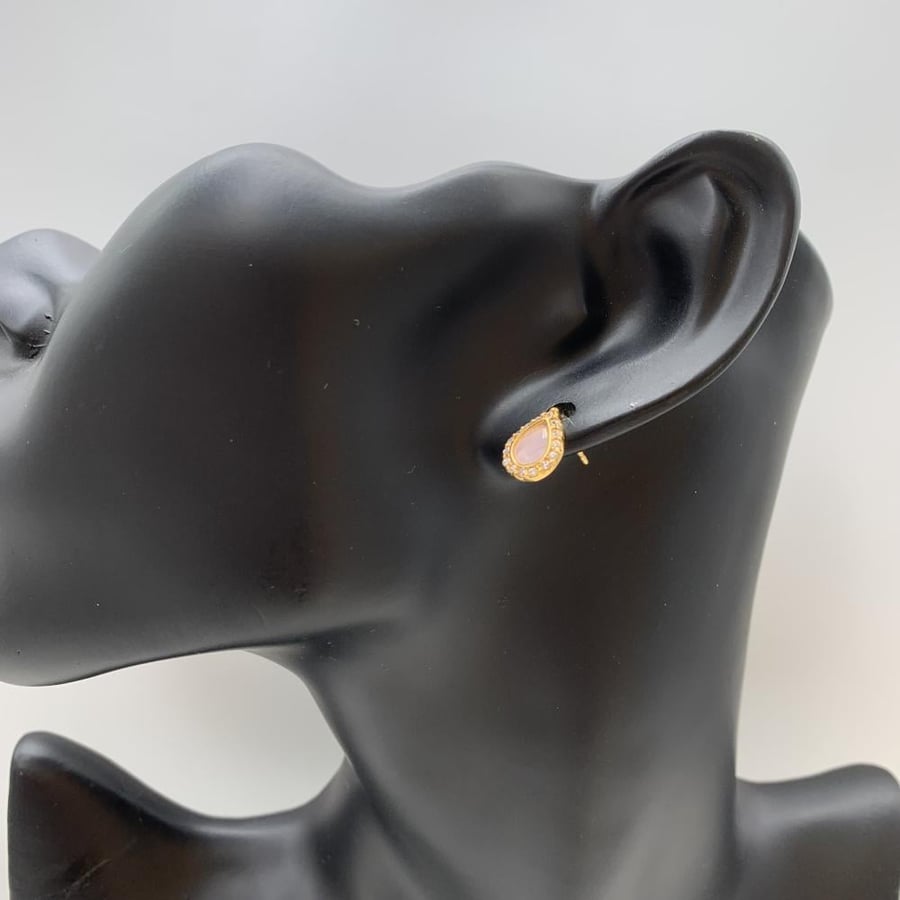 Bahraini gold ring, 21 karat, in the color bank, weight 2.3