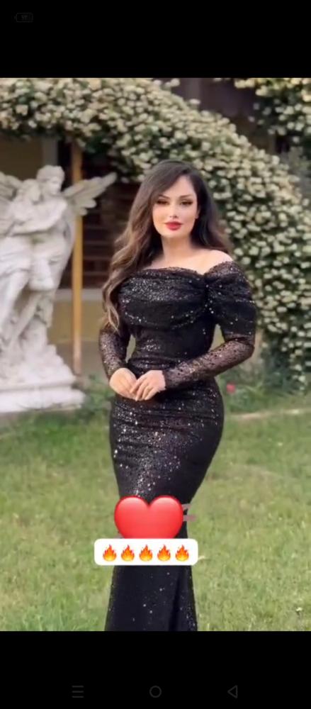 فستان أسود ترتر