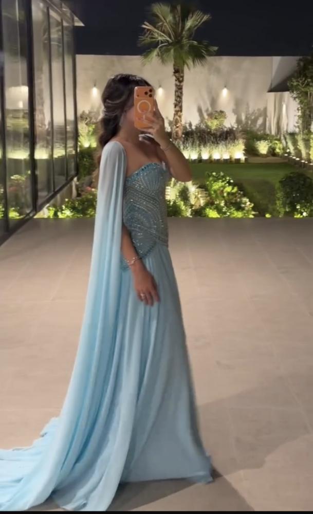 فستان سهرة