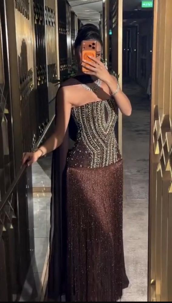 فستان سهرة