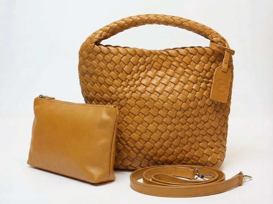 Artisan Weave — Camel (جملي)
