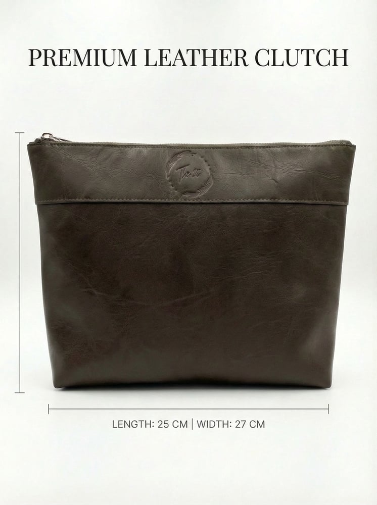 Essential Pouch — Espresso (بني داكن)