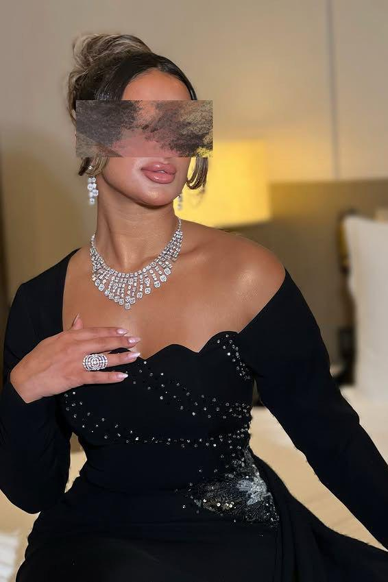 فستان الليل الملكي