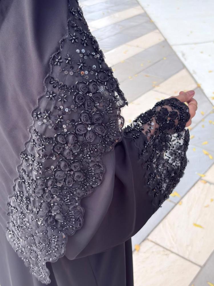عباية ميم
