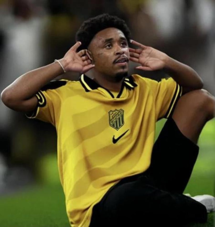 تيشيرت الاتحاد تصميم كلاسيك
