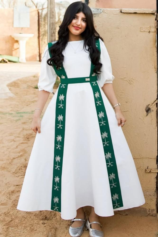 فستان اليوم الوطني