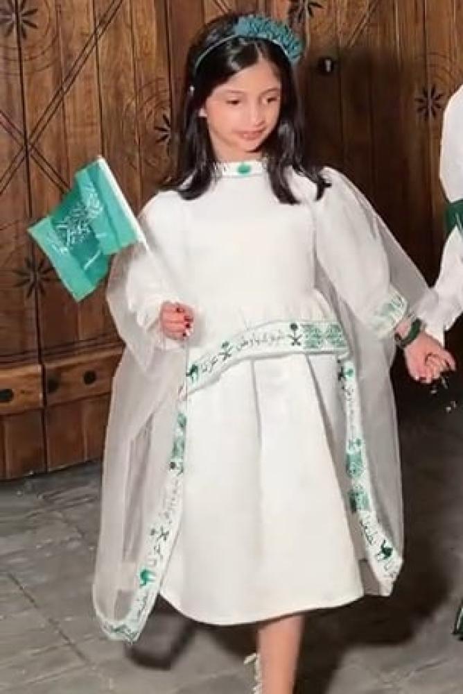 فستان اليوم الوطني