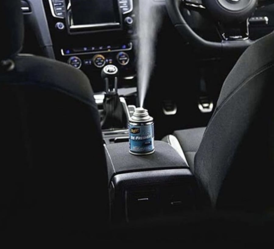 بخاخ مزيل رائحة السيارة بريحة new car ( سيارة جديدة )
