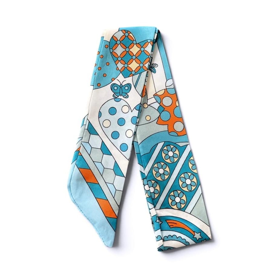 Hearts- Scarf