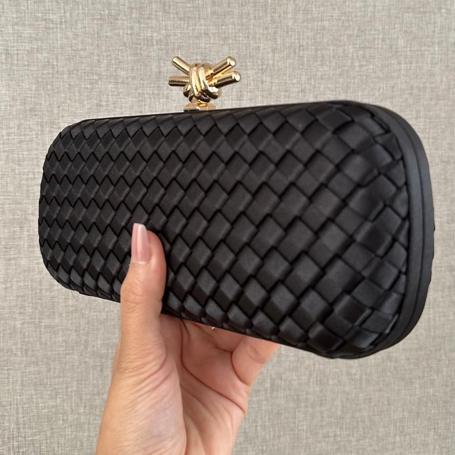 Lira Long Clutc \ Black