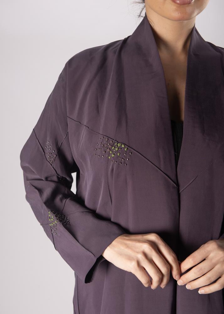 Elegant abaya in mauve color
