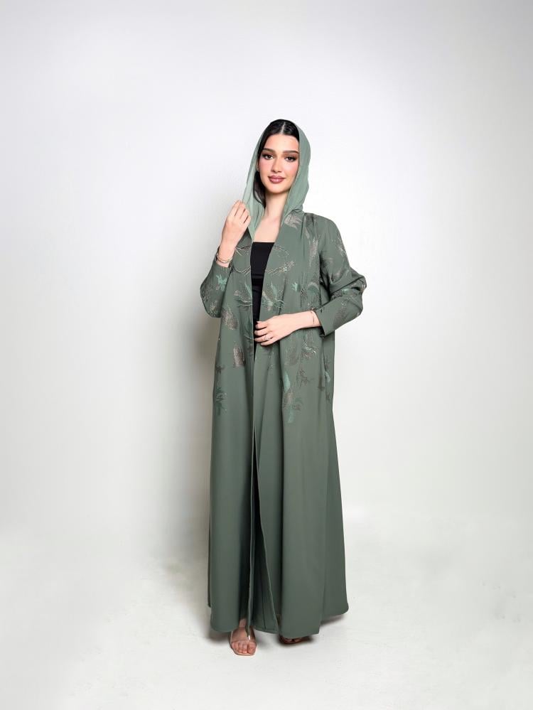 Elegant abaya with delicate embroidery