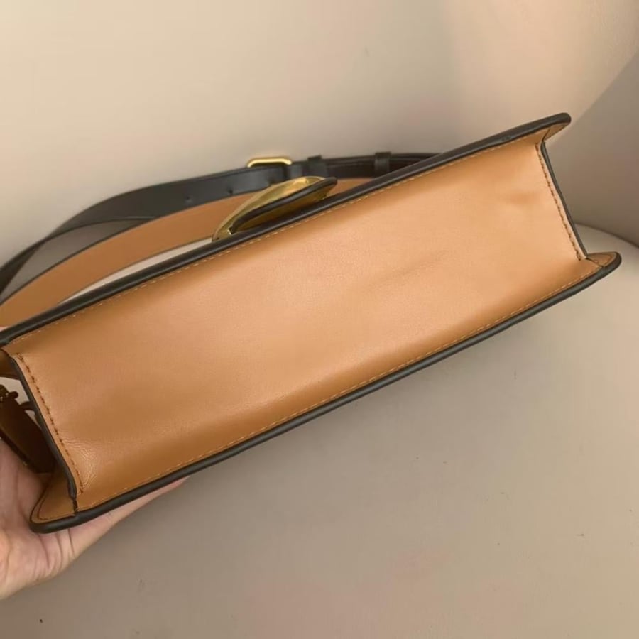 شنطه كوتش تابي Coach