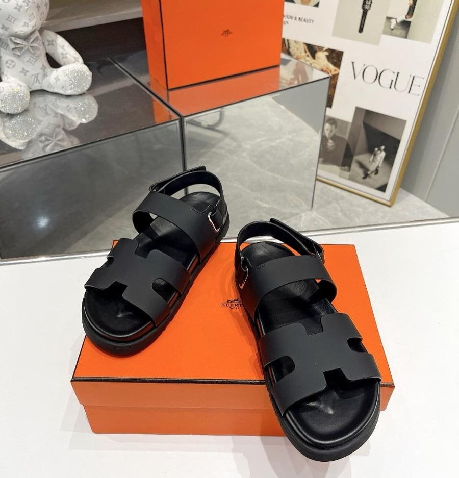 حذاء هرمز Hermès