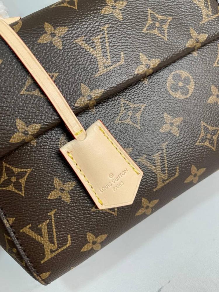 شنطة  لويس فيتون LV المقاس الصغير