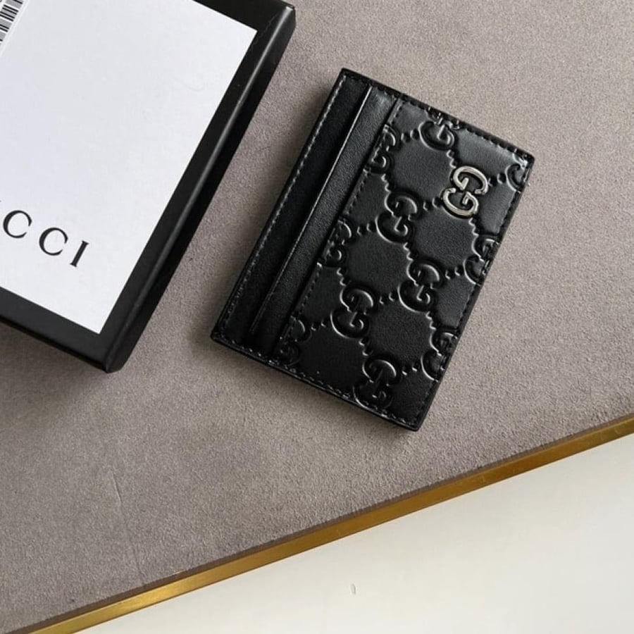 قوتشي Gucci بكامل الملحقات
