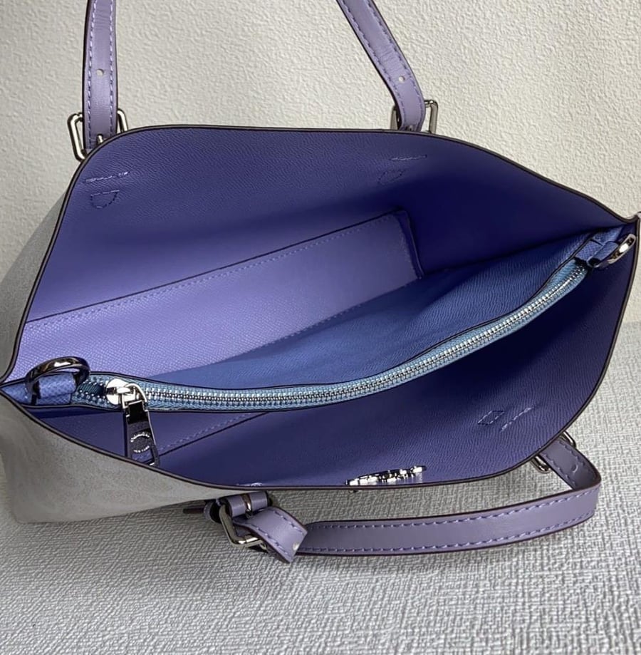 شنطه كوتش Coach