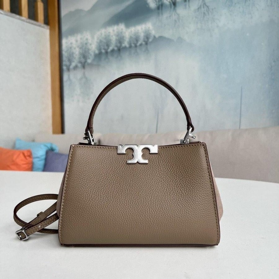 توري بورش Tory Burch مقاس صغير