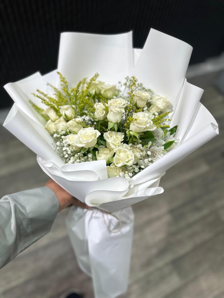 ورد ابيض باقه