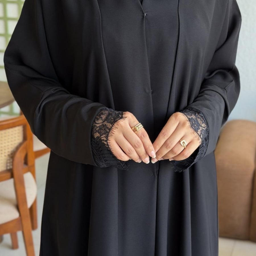 عباية بأكمام استرتش