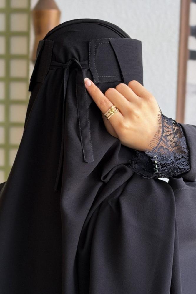 نقاب طويل بمرد  ملكي ربط
