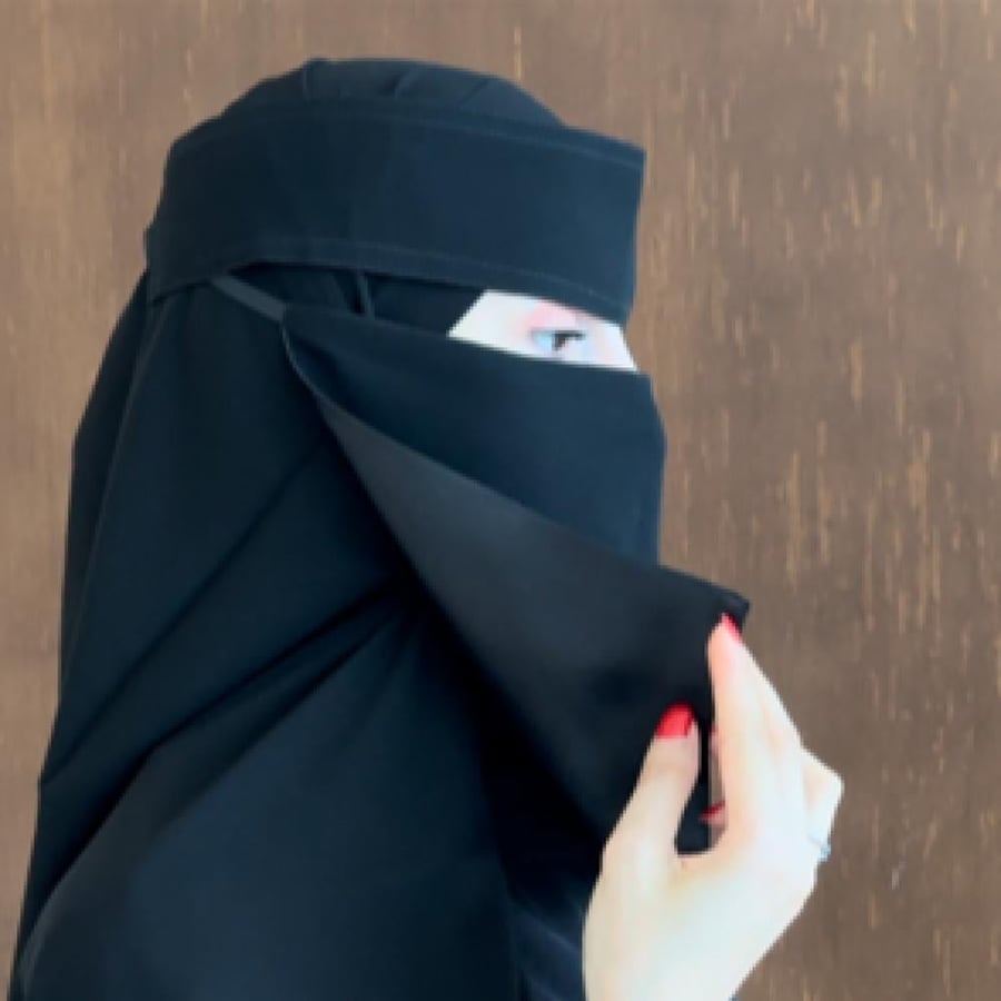 نقاب ربط حرير ناعم أسود فاخر شحن سريع داخل السعودية