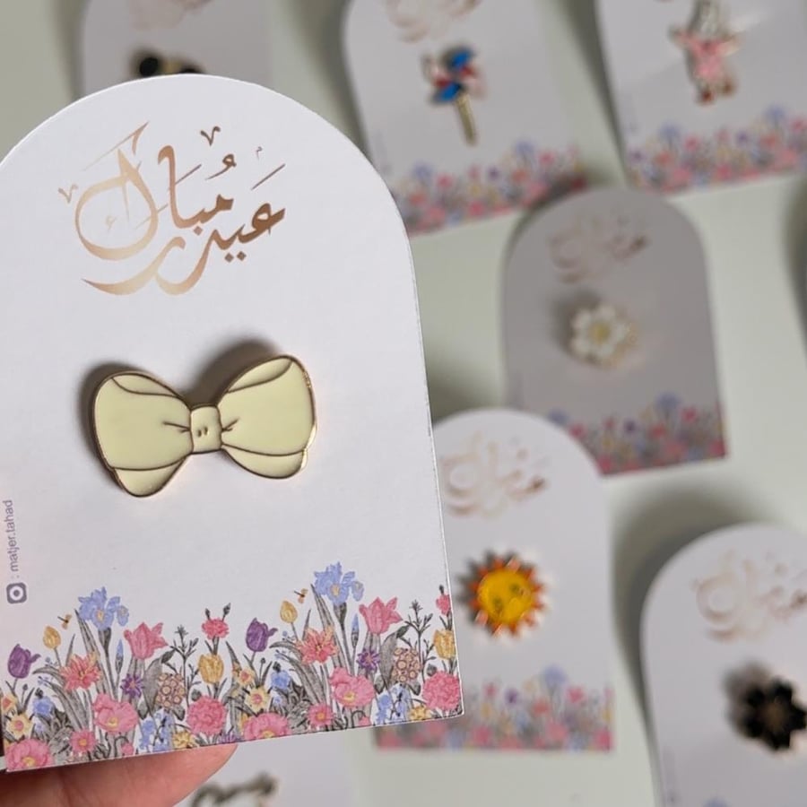 دبوس زينة ( بنز )