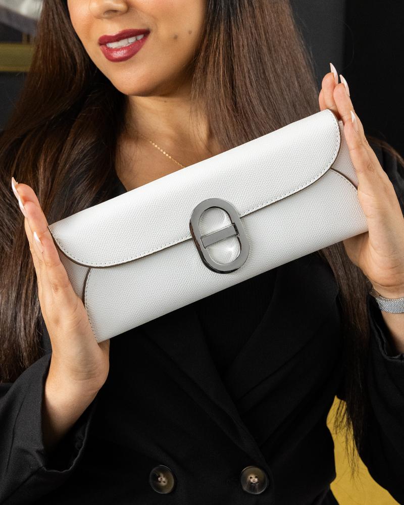 Luxury bag suitable for your look small size white