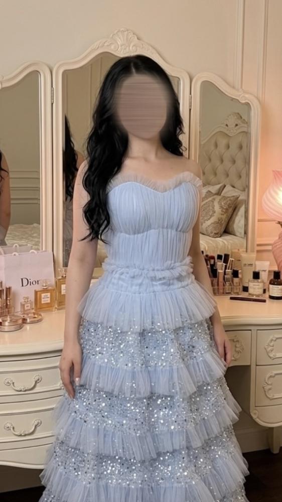 فستان سهرة طويل باللون الأزرق السماوي