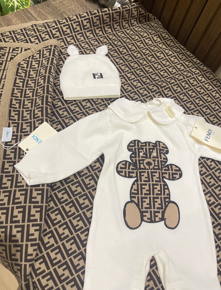 Fendi baby set