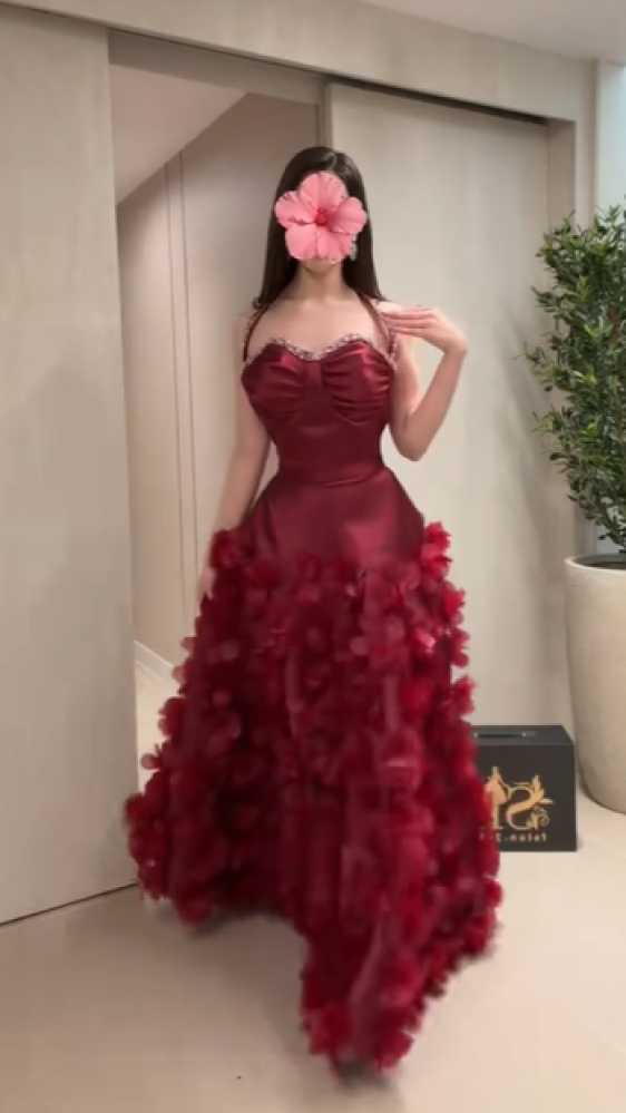 فستان سهره اللون عودي   من متجر  جوهره  MN