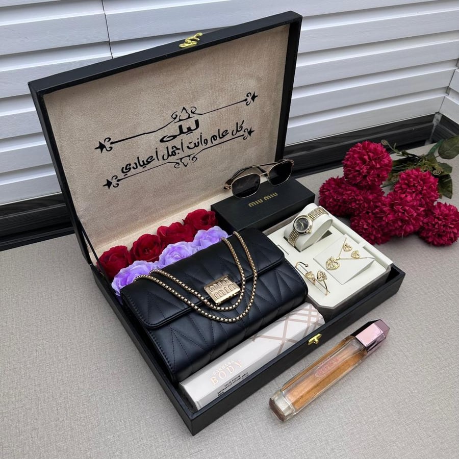 بوكس نسائي من متجر جوهره