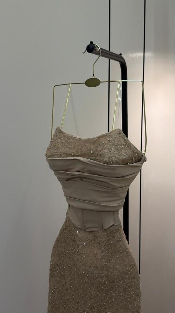 فستان سهره اللون  بيج دانتيل خرز بصدريه كورسيه باربي من متجر  جوهره   FH