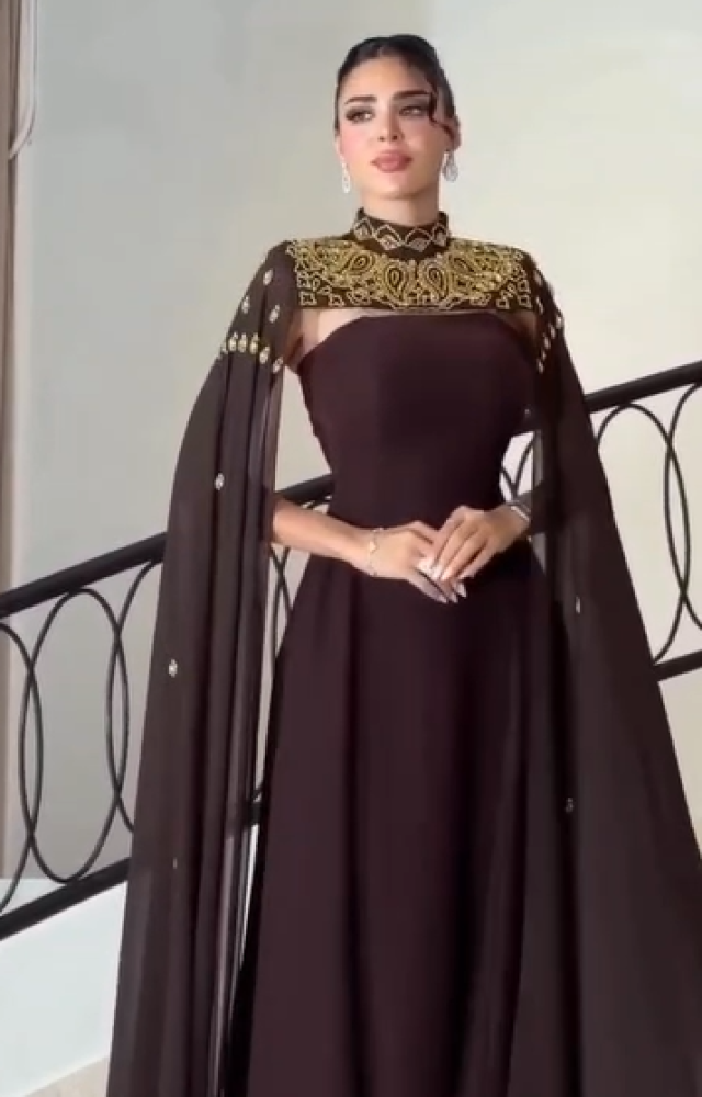 فستان سهره  اللون  بني  باربي مع شيفون من  متجر جوهره NO