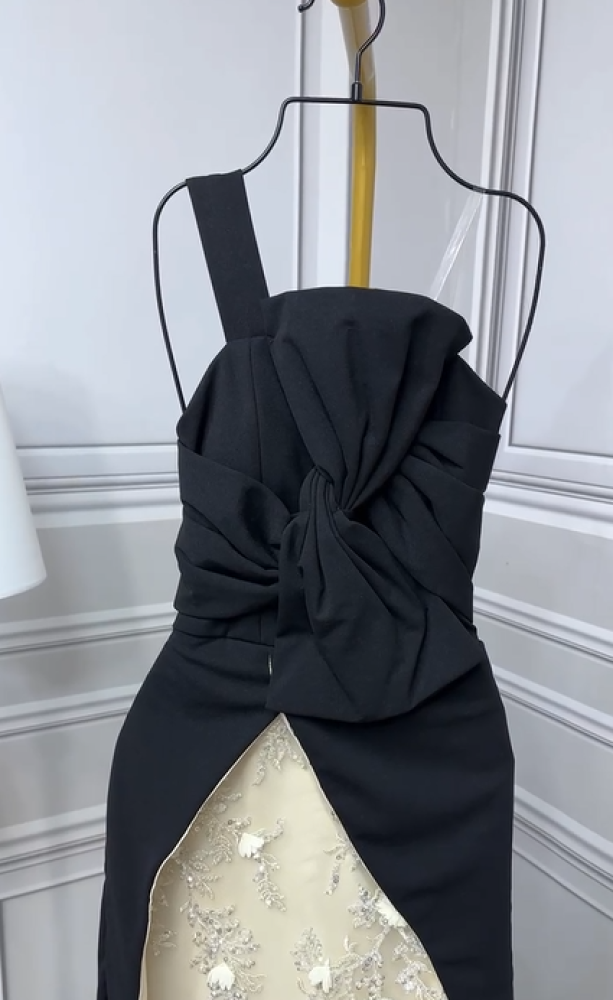 فستان  سهره  اللون اسود  LV