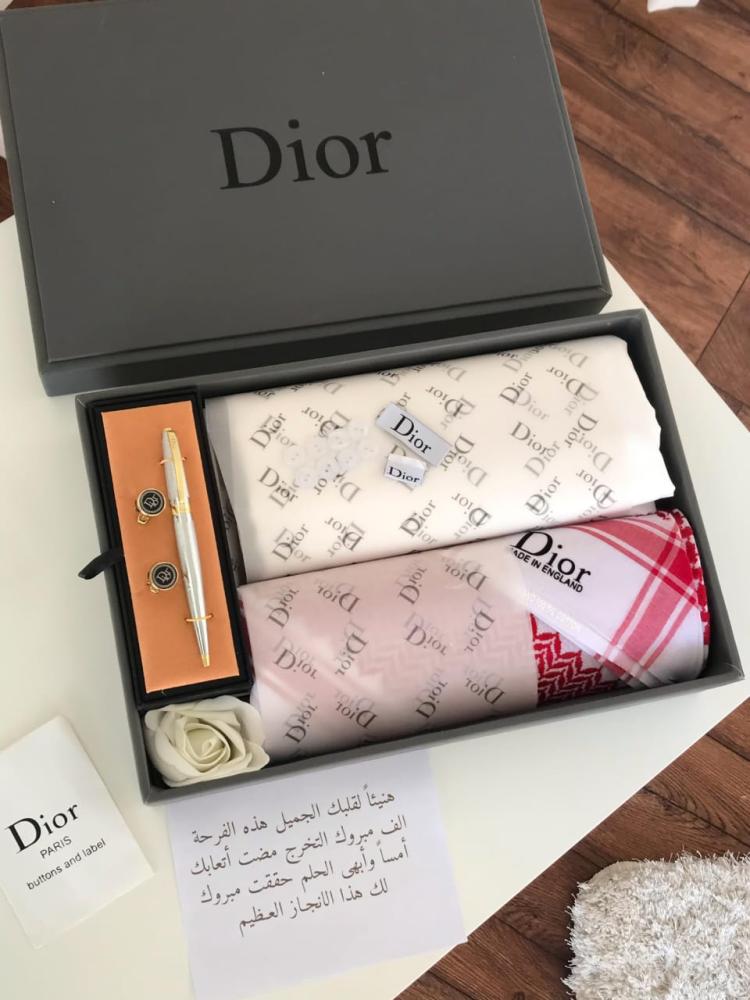 طقم الفاخر رجالي  من متجر جوهره