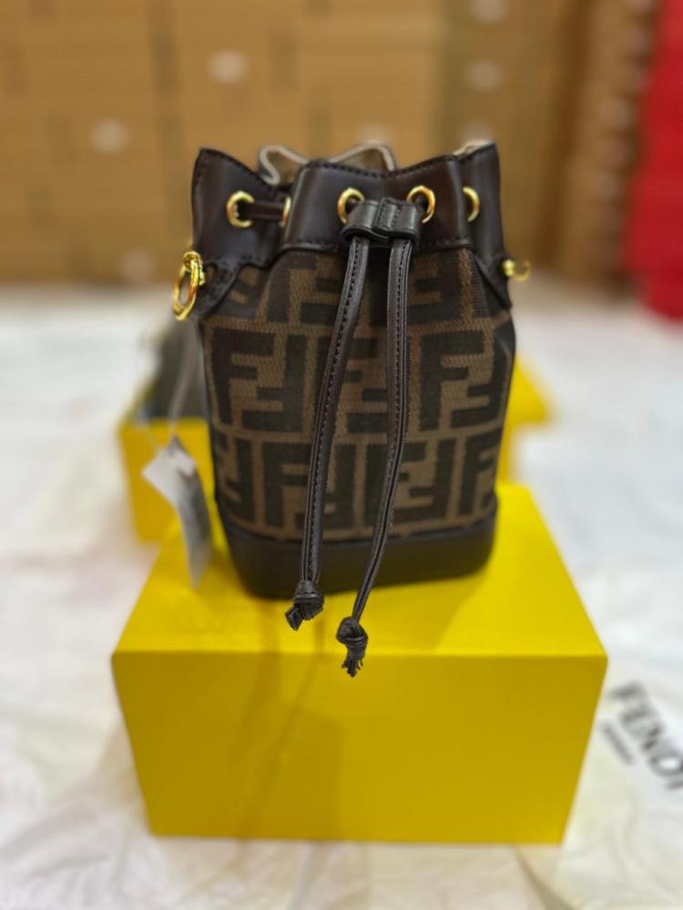 شنـطة فندي متجر جوهره