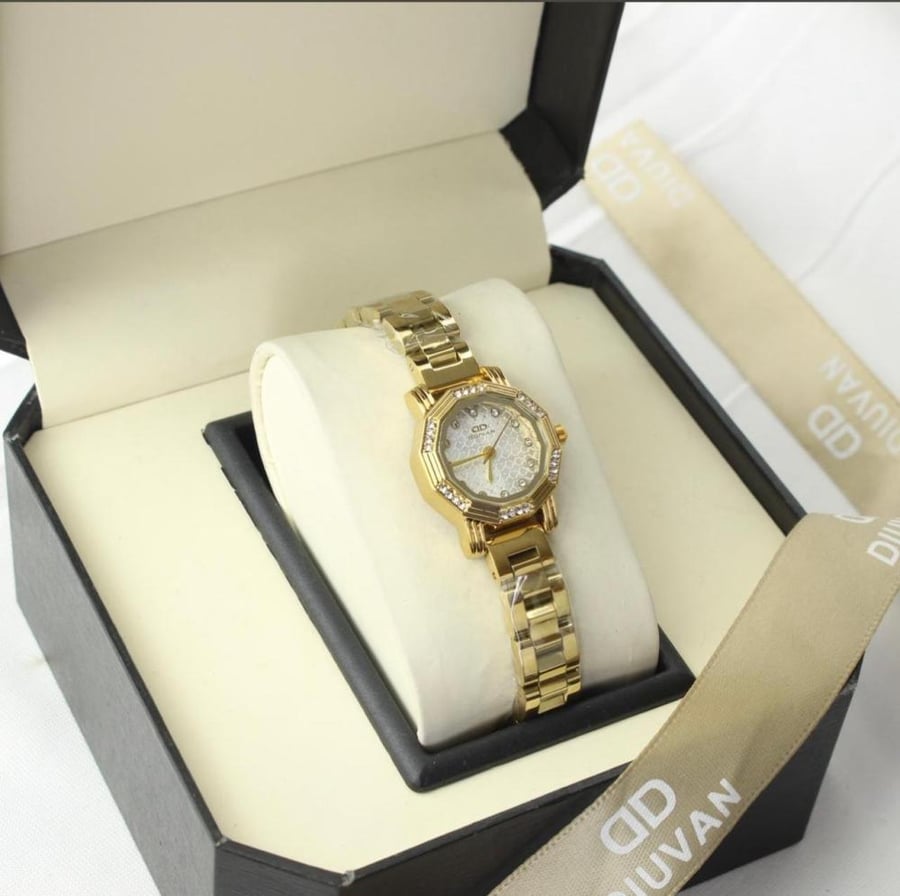 Women's modern watch from Joohara store